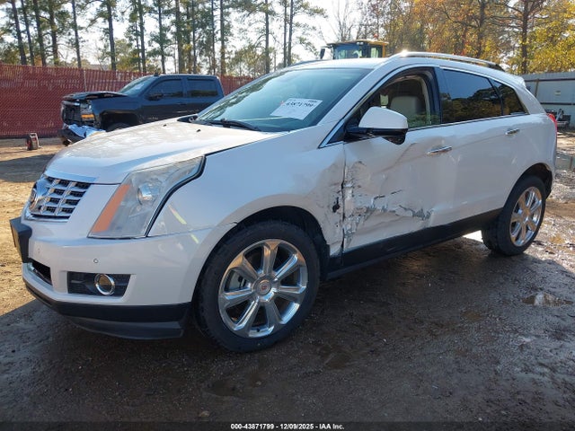 2015 CADILLAC SRX 3GYFNCE31FS615653 Photo 1