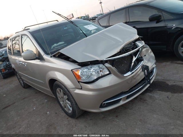 2015 CHRYSLER TOWN & COUNTRY 2C4RC1BG9FR698055
