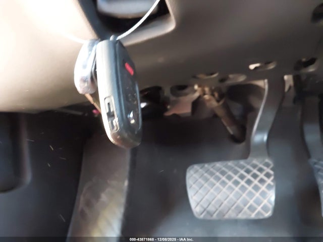 2012 AUDI A4 WAUKFAFL0CN001667 Photo 10