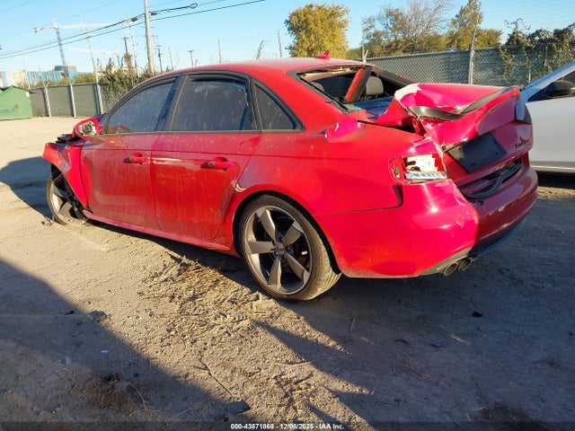 2012 AUDI A4 WAUKFAFL0CN001667 Photo 2