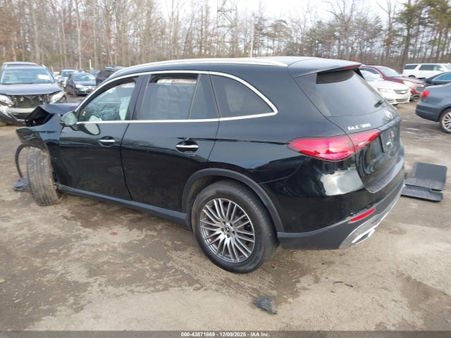 2024 MERCEDES-BENZ GLC 300 W1NKM4HB3RF122168 Photo 2