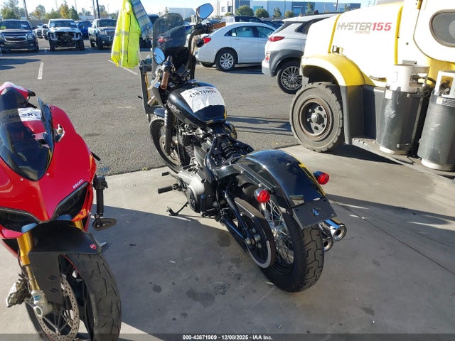 2021 HARLEY-DAVIDSON FXBBS 1HD1YYK24MB041654 Photo 2