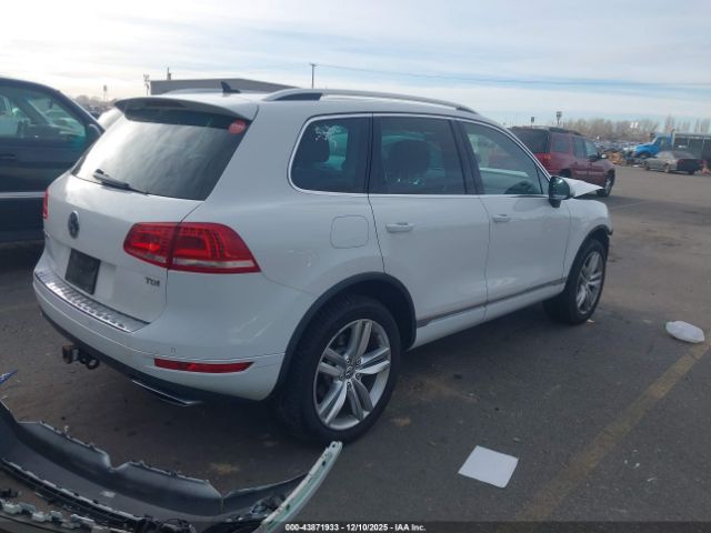 2014 VOLKSWAGEN TOUAREG WVGEP9BP4ED010400 Photo 3
