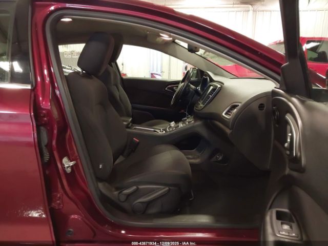 2015 CHRYSLER 200 1C3CCCAB7FN737959 Photo 4