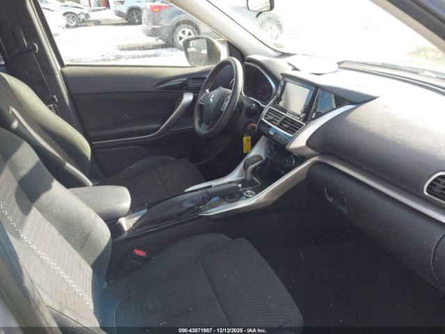 2019 MITSUBISHI ECLIPSE CROSS JA4AT3AA9KZ031924 Photo 4