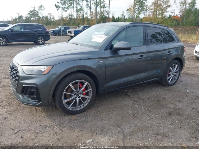 2024 AUDI Q5 WA1E2AFY9R2139641 Photo 1