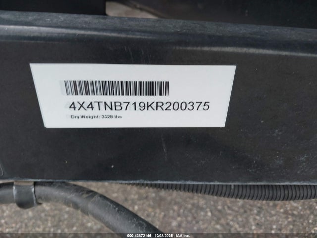 Forest River No Boundaries 16.7 2019 4X4TNB719KR200375 Image 9