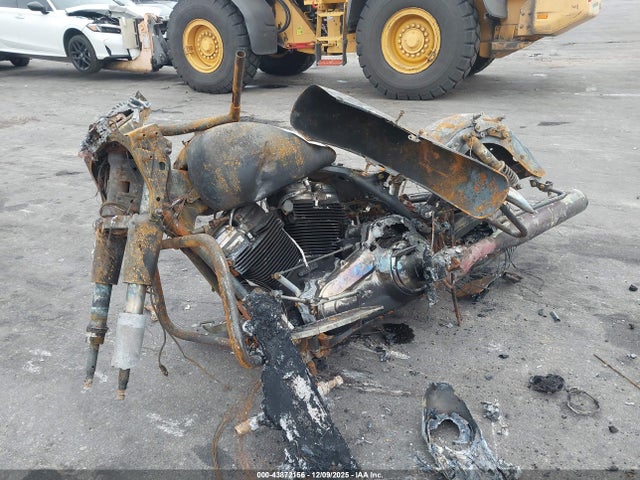 2017 HARLEY-DAVIDSON FLHXS 1HD1KRC10HB636018 Photo 1