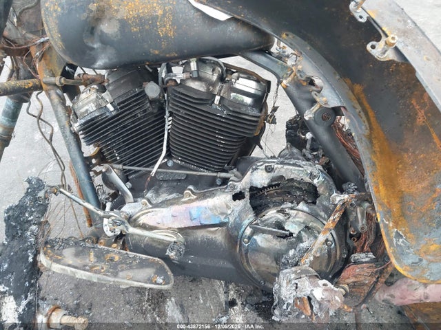 2017 HARLEY-DAVIDSON FLHXS 1HD1KRC10HB636018 Photo 8