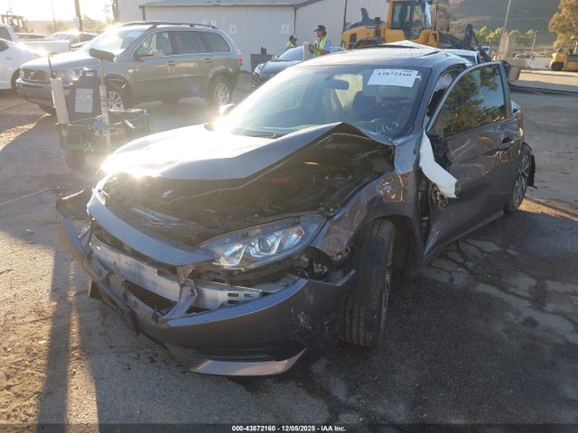 Honda CIVIC EX 2018 19XFC2F73JE009415 Image 2