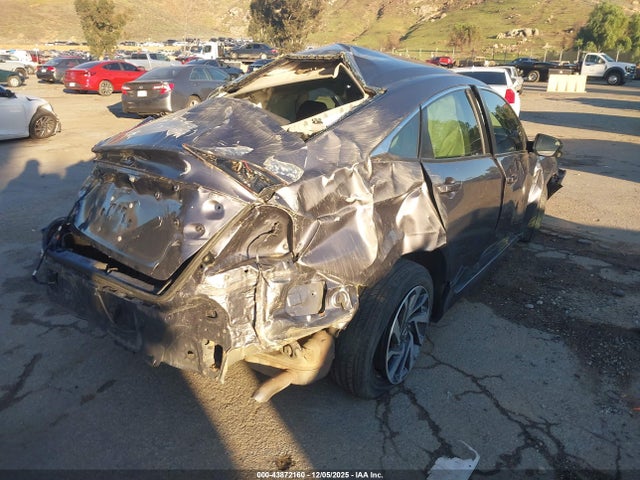 Honda CIVIC EX 2018 19XFC2F73JE009415 Image 4