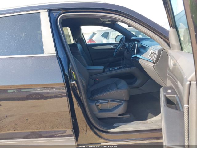 2024 VOLKSWAGEN ATLAS CROSS SPORT 1V2WE2CA5RC212821 Photo 4