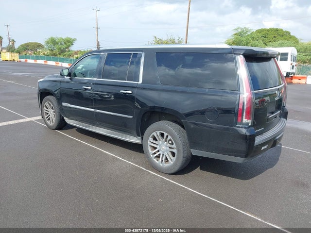 2015 CADILLAC ESCALADE ESV 1GYS3GKJ2FR268433 Photo 2