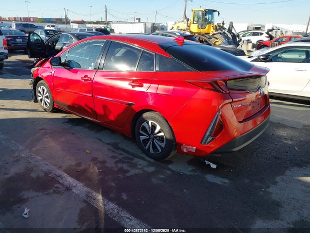 Toyota Prius Prime Plus 2018 JTDKARFP5J3081740 Image 3