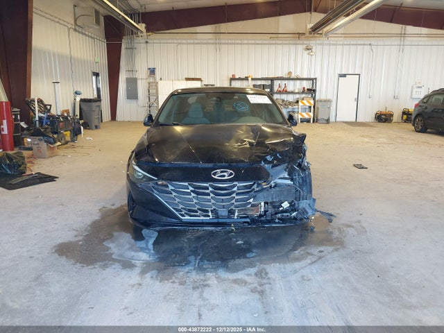 5NPLN4AG7MH038321 Hyundai ELANTRA SEL