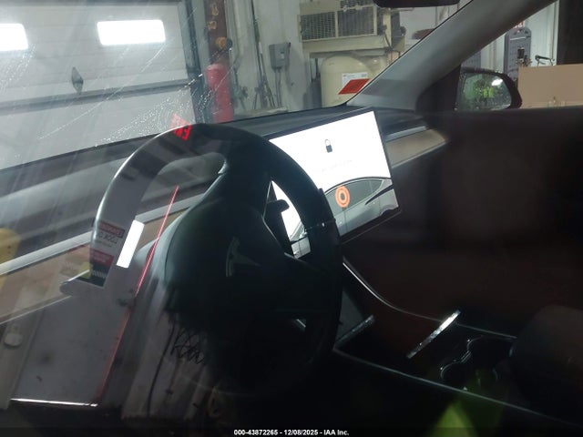 2020 TESLA MODEL Y 5YJYGDEE3LF036846 Photo 6