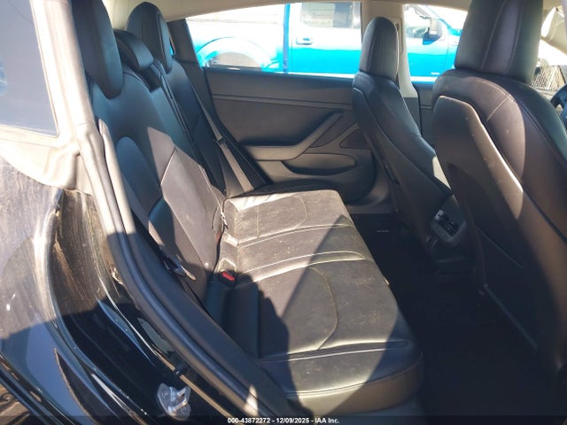 2018 TESLA MODEL 3 5YJ3E1EAXJF013881 Photo 7