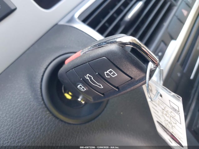 2015 AUDI Q7 WA1LGAFE2FD021560 Photo 10