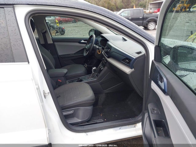 3VVEX7B26RM081302 Volkswagen Taos 1.5t Se