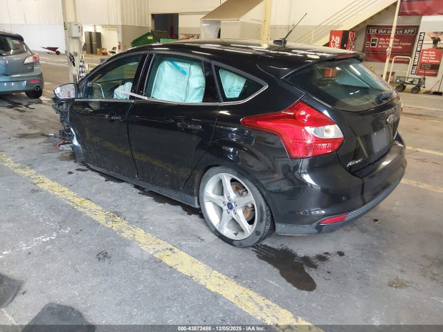 1FADP3N27EL238304 Ford Focus Titanium
