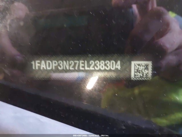 1FADP3N27EL238304 Ford Focus Titanium