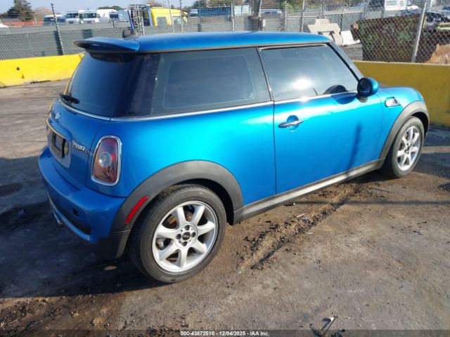 2007 MINI COOPER S WMWMF73567TL91970 Photo 3