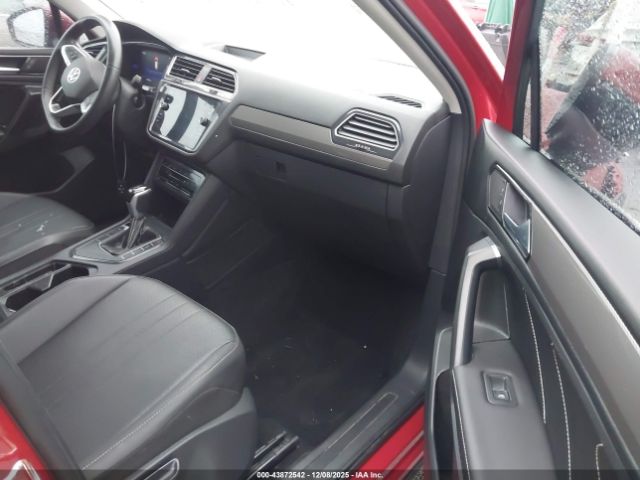 2023 VOLKSWAGEN TIGUAN 3VV3B7AX4PM022619 Photo 4