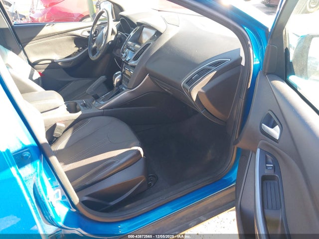Ford Focus Titanium 2014 1FADP3J2XEL198922 Image 5
