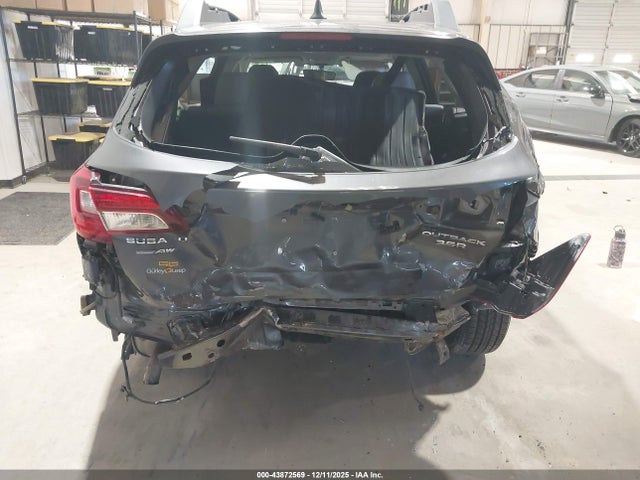 Продаж на аукціоні авто 2018 Subaru Outback 3.6r Limited, vin: 4S4BSENC6J3285902, номер лоту: 43872569