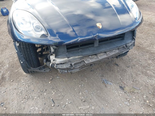2018 PORSCHE MACAN WP1AA2A56JLB14090 Photo 5