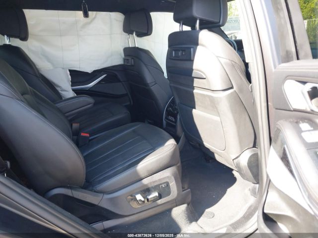 2021 BMW X7 5UXCX6C09M9H31181 Photo 7
