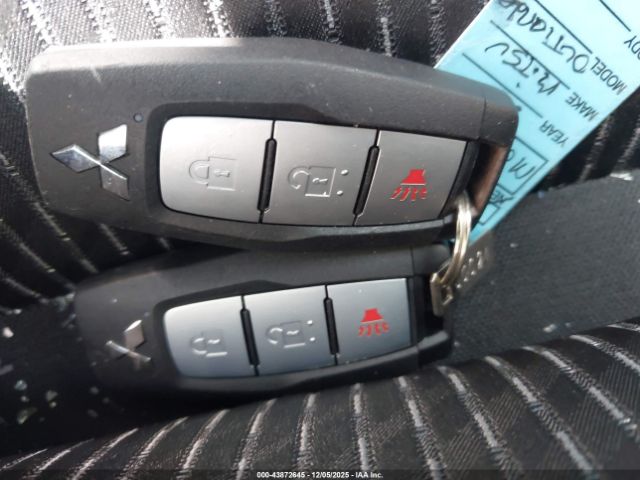 2025 MITSUBISHI OUTLANDER JA4J3UA88SZ027236 Photo 10