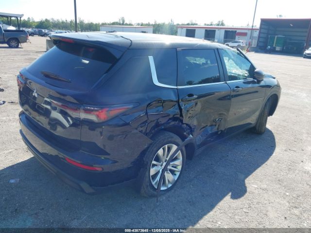 2025 MITSUBISHI OUTLANDER JA4J3UA88SZ027236 Photo 3