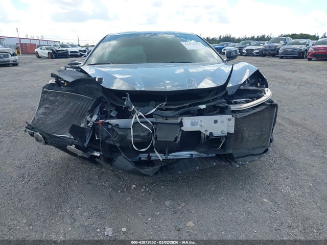 1G1YA2D42R5103454 Chevrolet Corvette Stingray Rwd 1lt