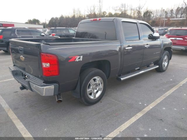2011 CHEVROLET SILVERADO 1500 3GCPKSE35BG259010 Photo 3