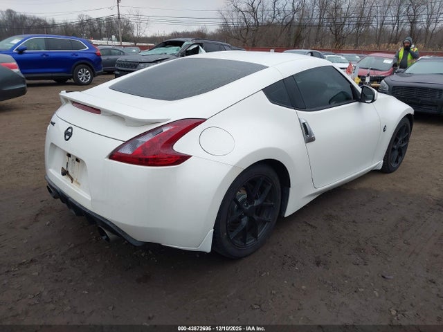 2011 NISSAN 370Z JN1AZ4EH3BM550632 Photo 3