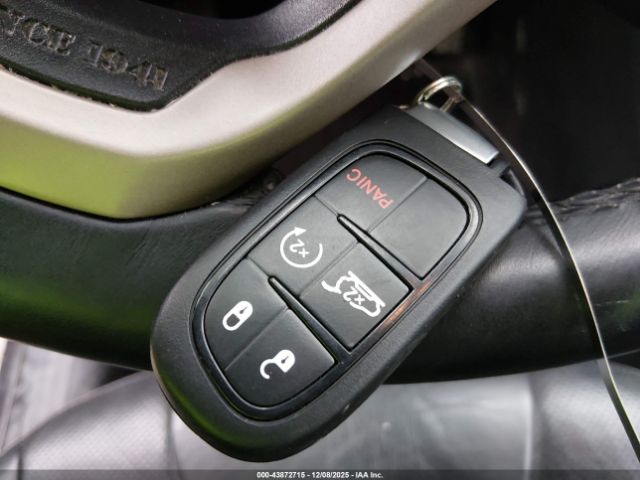 2017 JEEP CHEROKEE 1C4PJMDB0HW666525 Photo 10