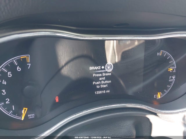 Aukcja sprzedaży 2018 Jeep Grand Cherokee Upland 4x4, vin: 1C4RJFAG9JC352996, numer aukcji: 43872848