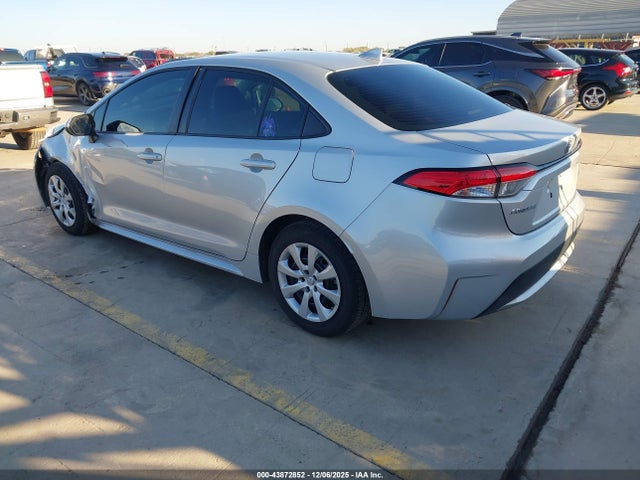 Toyota COROLLA LE 2020 5YFEPRAE8LP126942 Image 3
