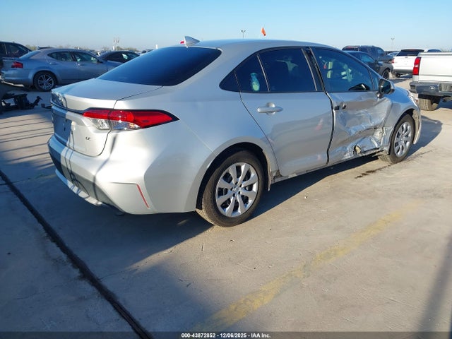 Toyota COROLLA LE 2020 5YFEPRAE8LP126942 Image 4
