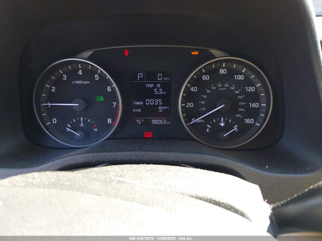 Продажа на аукционе авто 2017 Hyundai Elantra Se, vin: KMHD74LF1HU418068, номер лота: 43872878