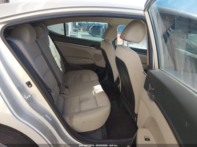 Продажа на аукционе авто 2017 Hyundai Elantra Se, vin: KMHD74LF1HU418068, номер лота: 43872878
