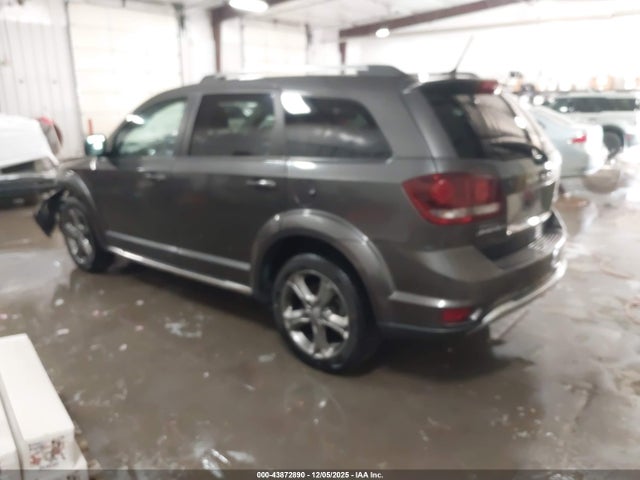 3C4PDCGB5GT226365 Dodge Journey Crossroad Plus