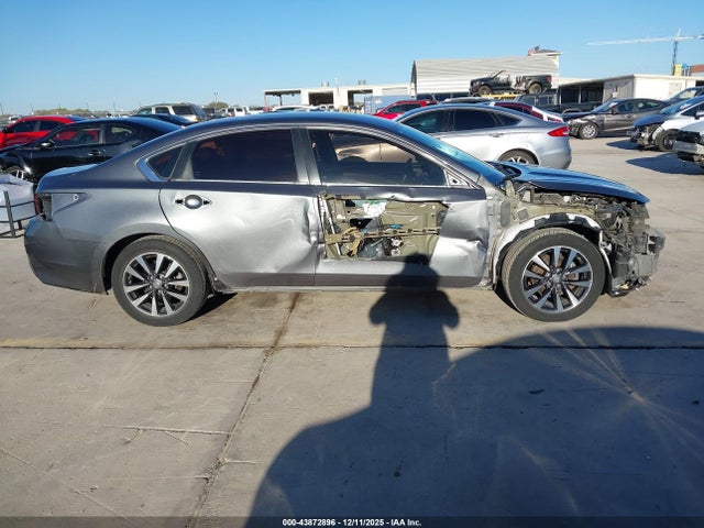 1N4AL3AP8HC179512 Nissan Altima 2.5 Sv
