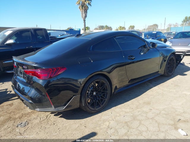 2025 BMW M4 WBS23HK06SCU66263 Photo 3