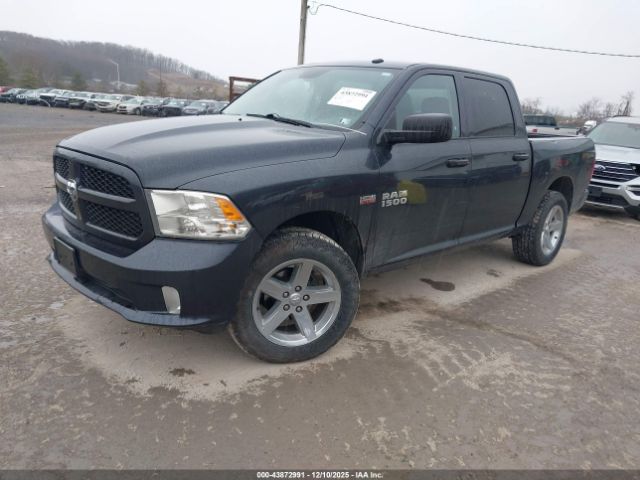 2015 RAM 1500 3C6RR7KT7FG699605 Photo 1