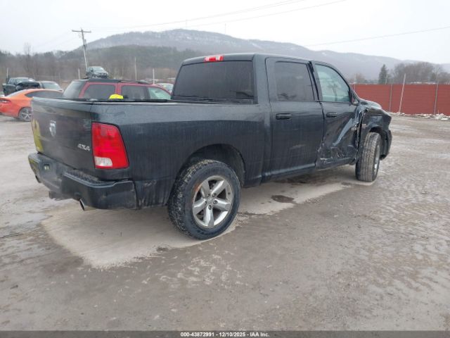 2015 RAM 1500 3C6RR7KT7FG699605 Photo 3