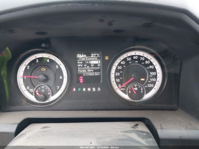 2015 RAM 1500 3C6RR7KT7FG699605 Photo 6