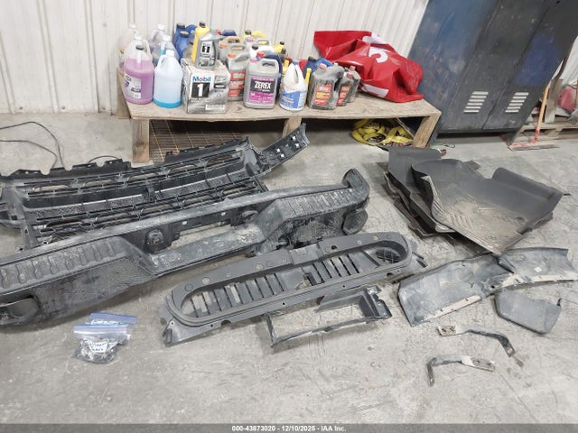 1GC4YSEYXNF352673 Chevrolet Silverado 3500hd 4wd Long Bed Wt