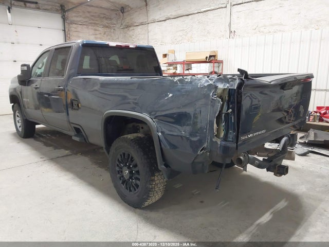 2022 CHEVROLET SILVERADO 3500HD 1GC4YSEYXNF352673 Photo 2